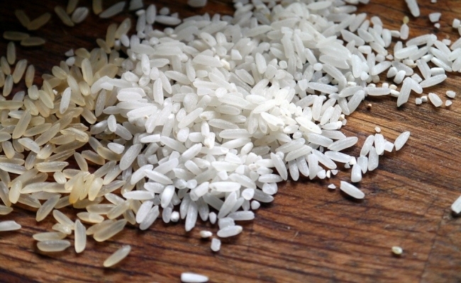 Cat orez produce Asia?