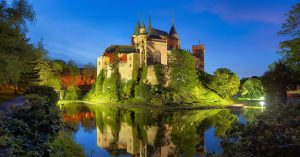 32 dintre cele mai frumoase castele din lume