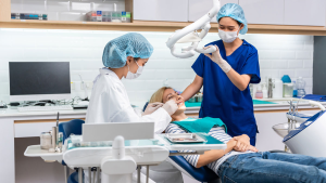 Implanturile dentare Bredent: Tehnologie și durabilitate