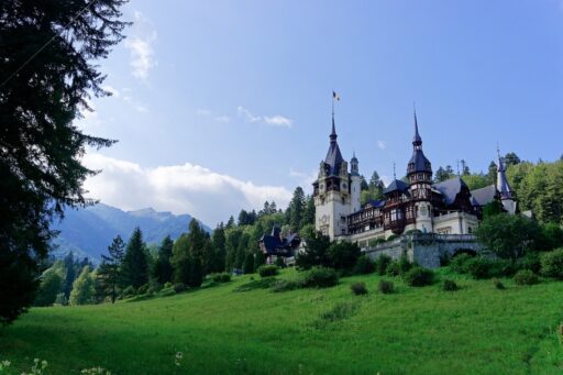 Castelul Peleș și propria uzină electrică: tehnologia din spatele reședinței regale